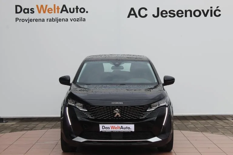 Peugeot 5008 2021: fotografija 2