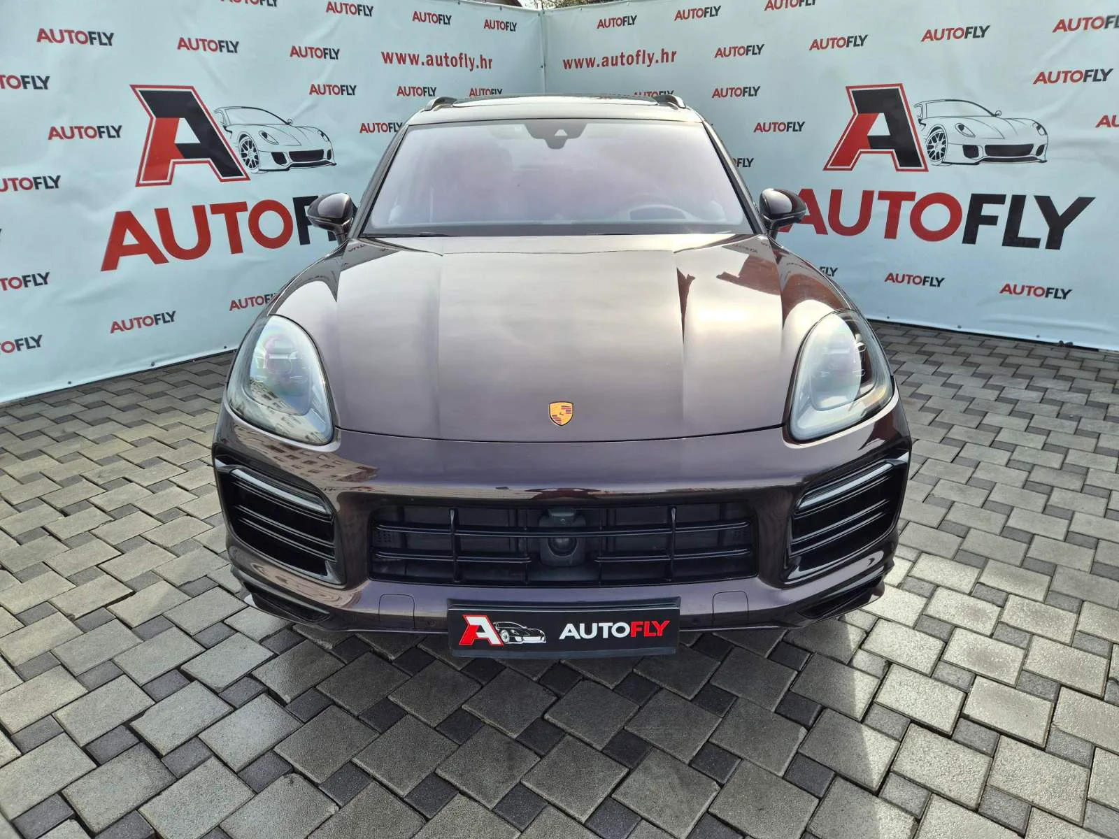 Porsche Cayenne 2022 – fotografija 2