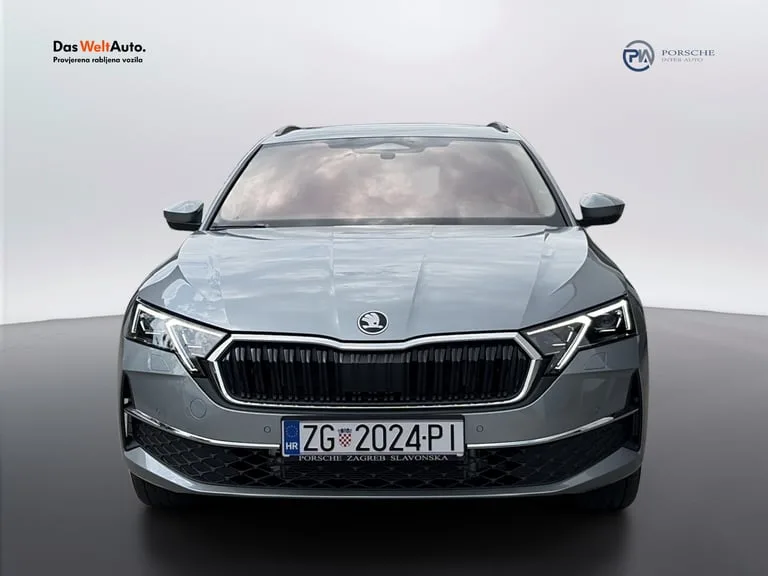Škoda Octavia Combi 2026: fotografija 2