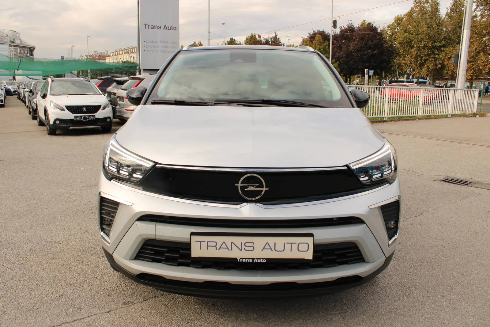 Opel Crossland 2023: fotografija 2