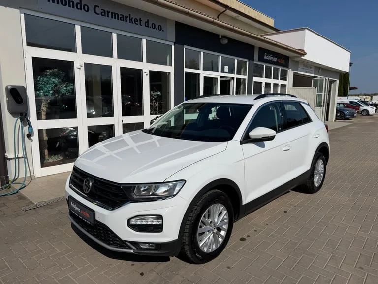 Volkswagen T-Roc 2018: fotografija 1