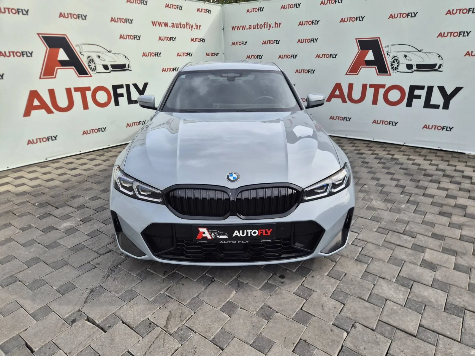 BMW Serija 3 2024 – fotografija 2