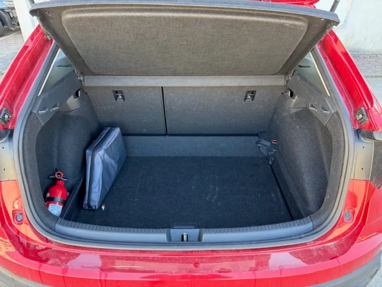 Volkswagen Taigo 2025: fotografija 11