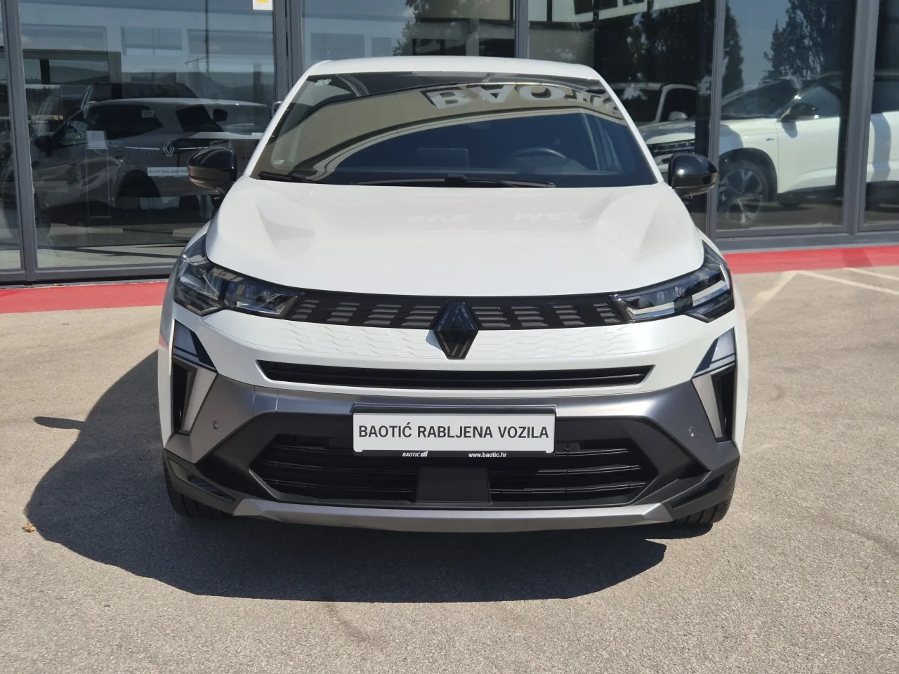 Renault Symbioz 2025 – fotografija 2