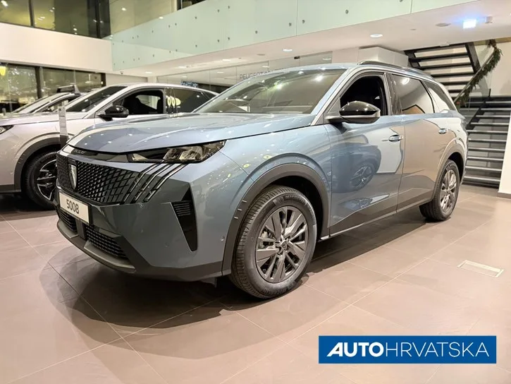 Peugeot 5008 2025 – fotografija 1