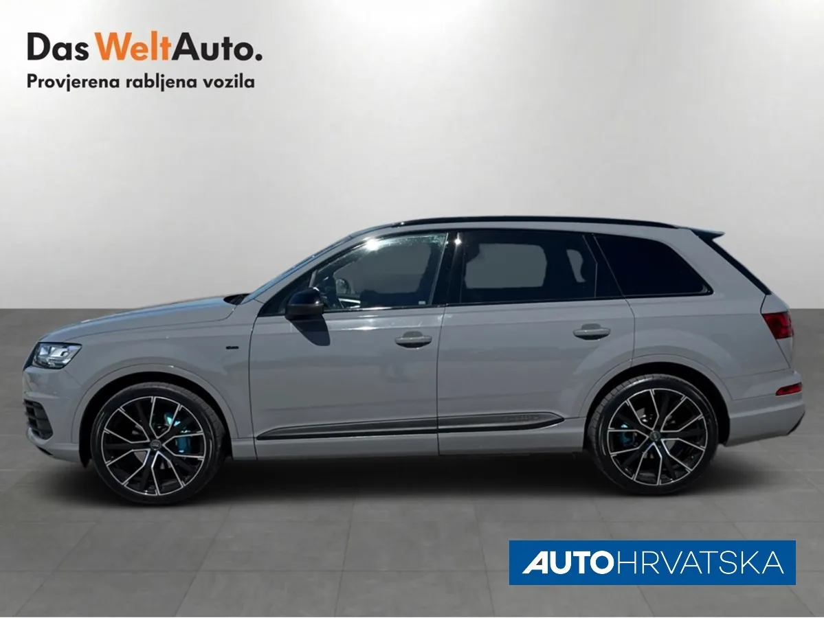 Audi Q7 2015 – fotografija 2