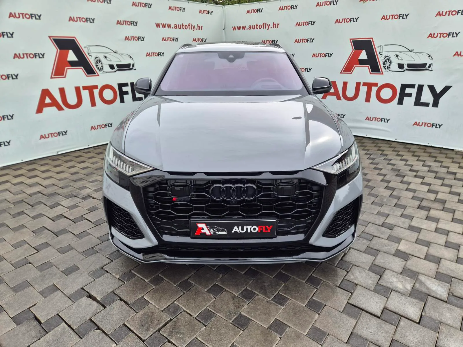 Audi Q8 2023 – fotografija 2