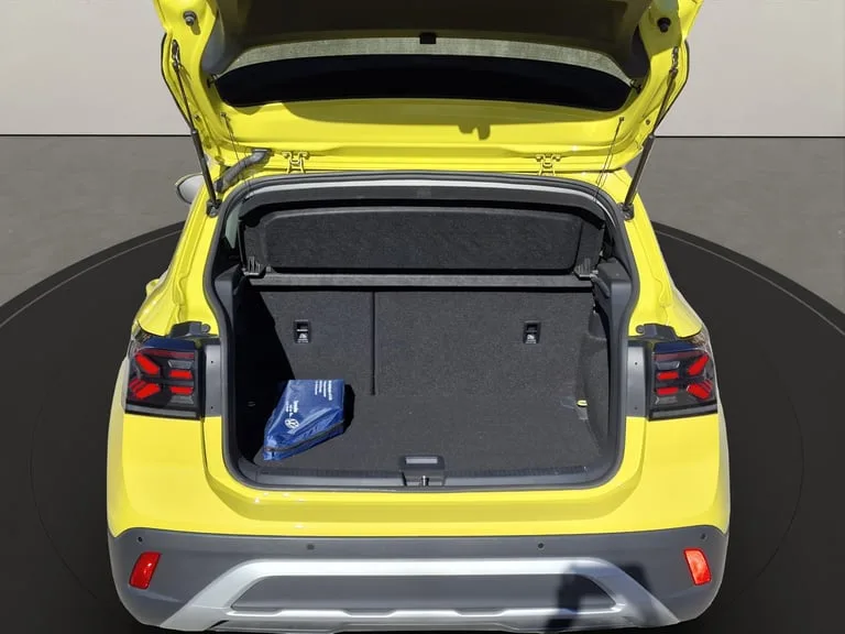 Volkswagen T-Cross 2024: fotografija 17