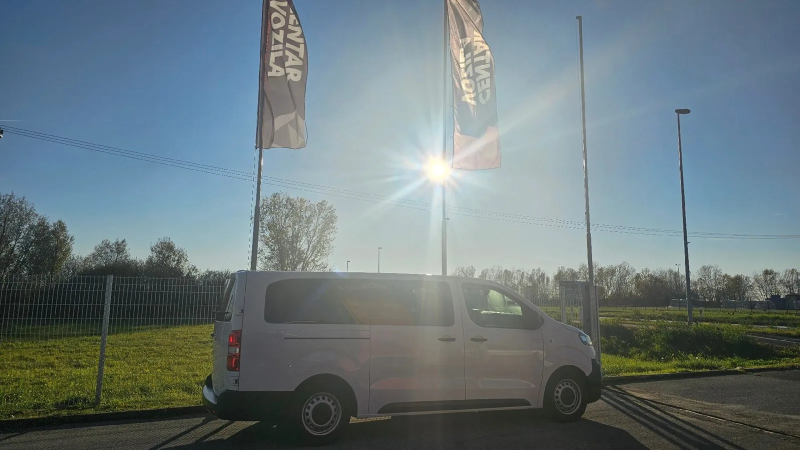 Opel Vivaro 2022 – fotografija 23