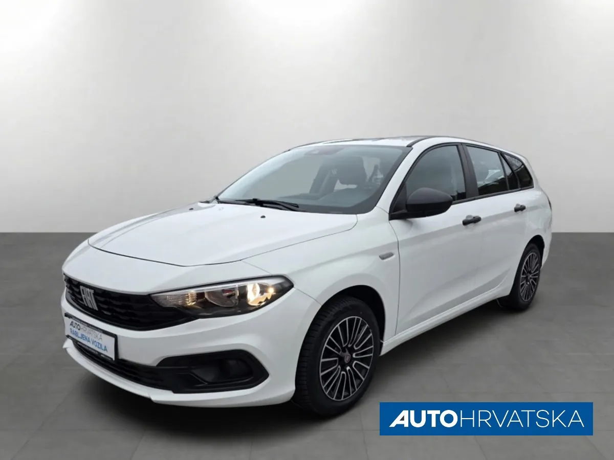Fiat Tipo 2022: fotografija 1