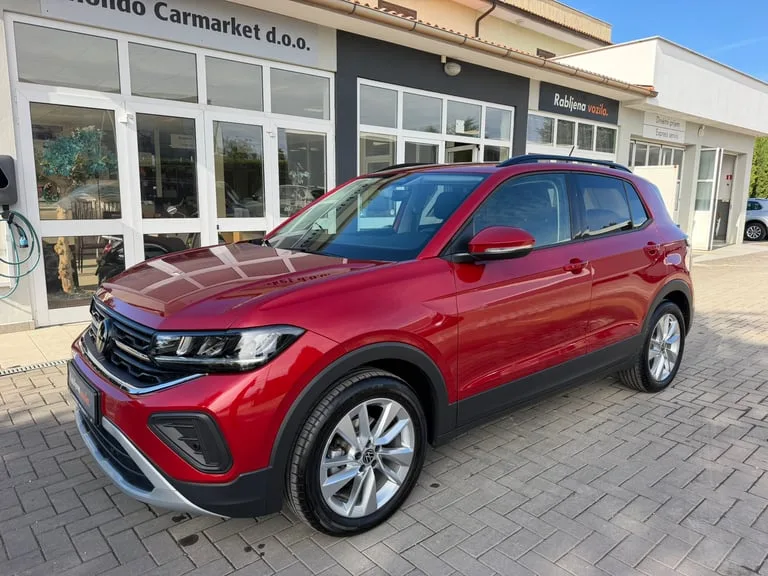 Volkswagen T-Cross 2026: fotografija 1