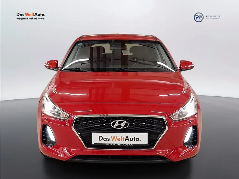 Hyundai i30 2018: fotografija 2