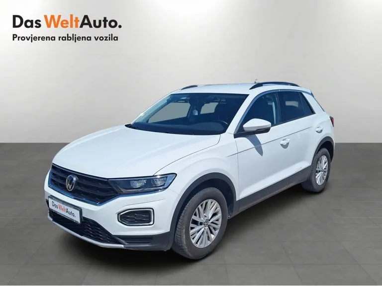 Volkswagen T-Roc 2021: fotografija 1