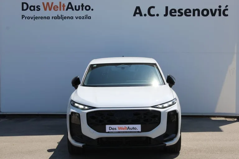 Audi Q3 2026: fotografija 2