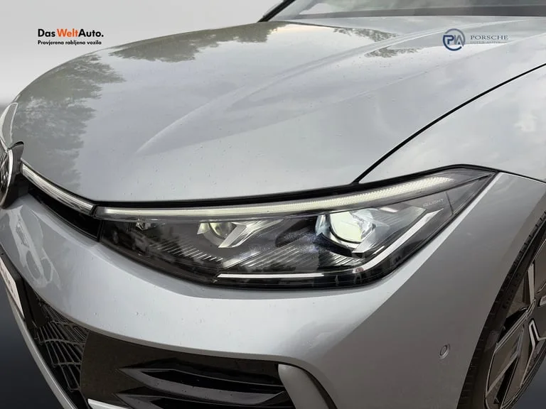 Volkswagen Passat B9 2025: fotografija 23