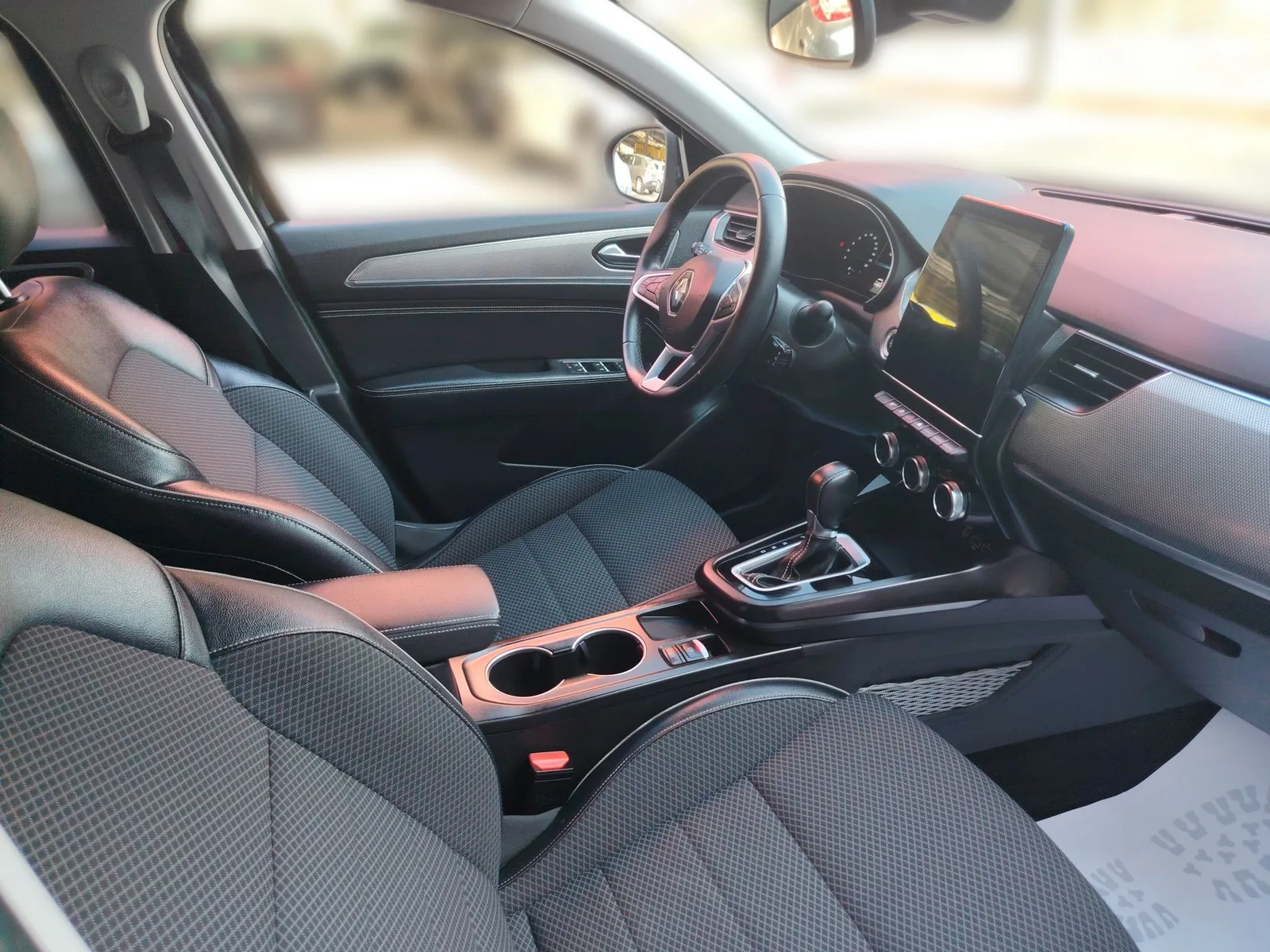 Renault Megane Conquest 2023 – fotografija 23