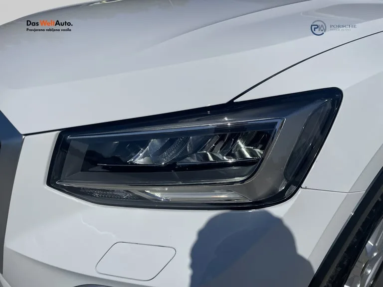 Audi Q2 2022: fotografija 21