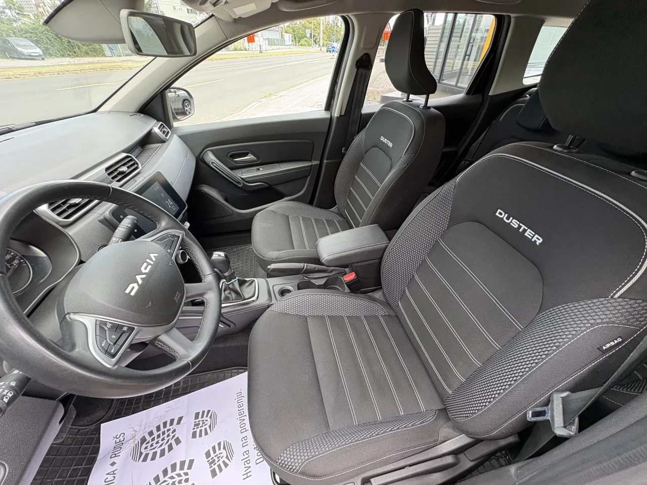 Dacia Duster 2024: fotografija 16