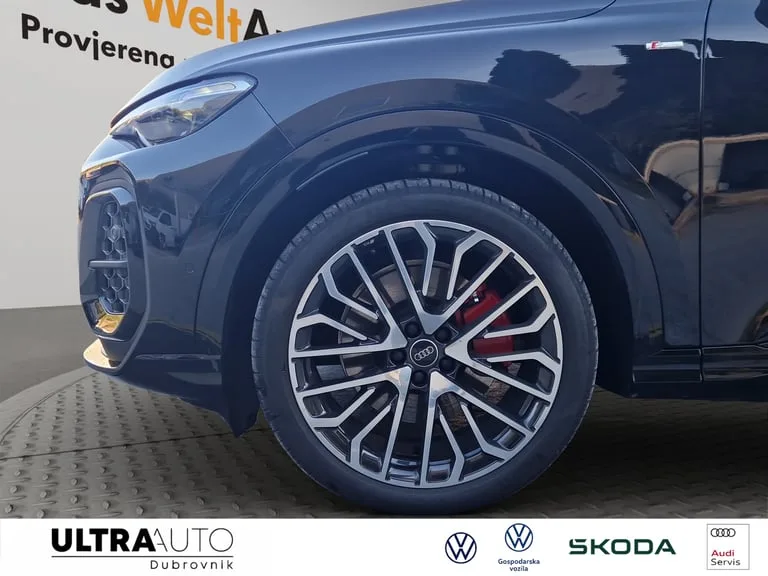 Audi Q5 2025: fotografija 18