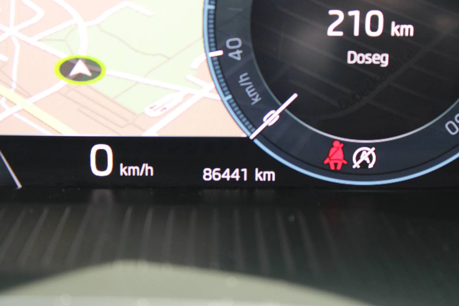 Škoda Octavia Combi 2023: fotografija 21