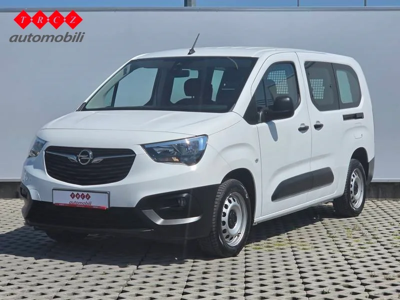 Opel Combo 2022: fotografija 1