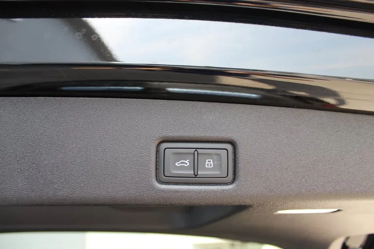 Audi Q5 2026: fotografija 17