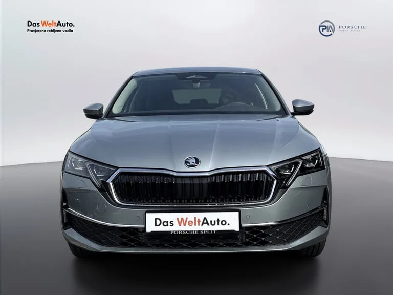 Škoda Octavia 2026: fotografija 2