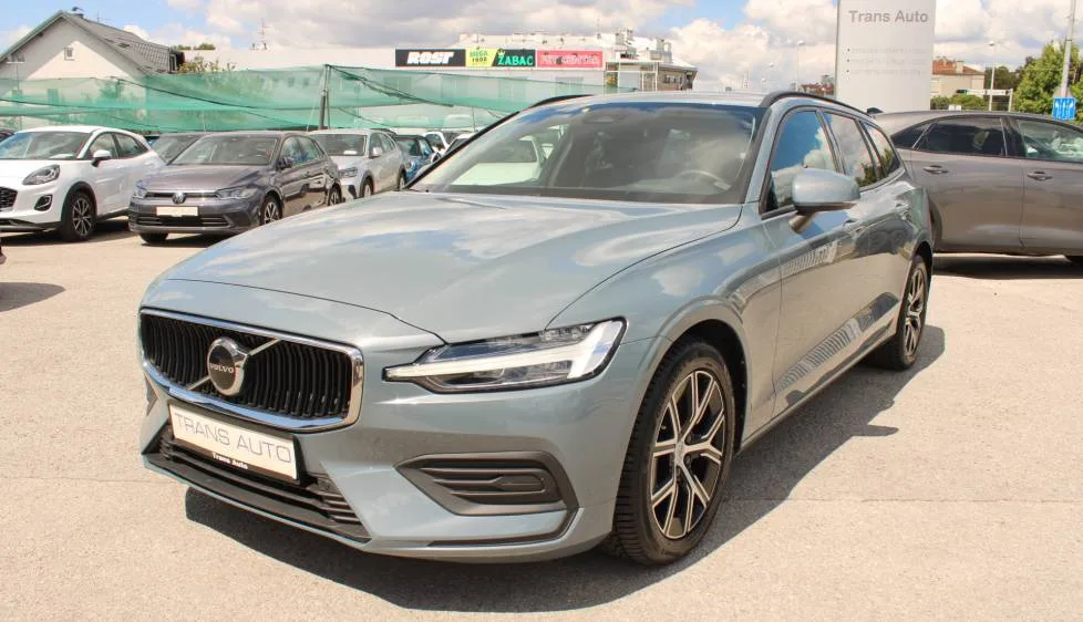 Volvo V60 2023 – fotografija 1