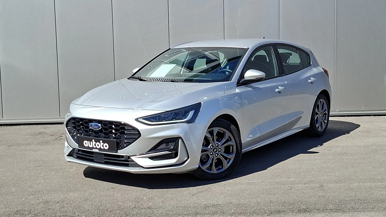 Ford Focus 2022 – fotografija 1