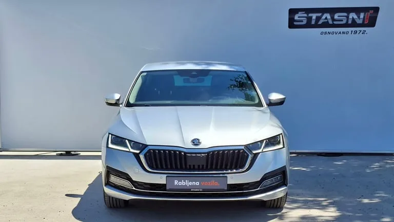 Škoda Octavia 2024: fotografija 2