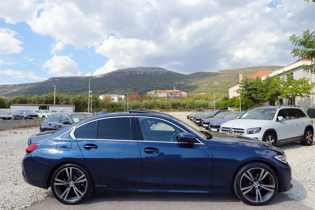 BMW Serija 3 2022 – fotografija 2