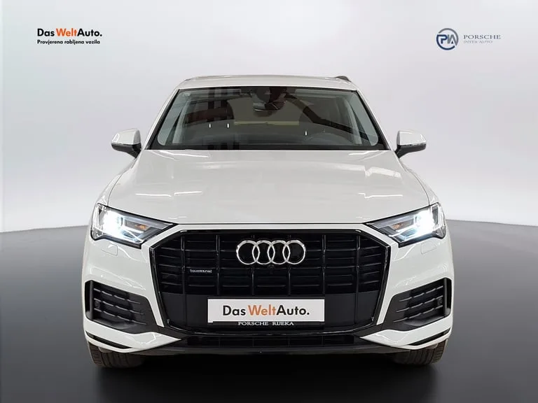 Audi Q7 2023: fotografija 2