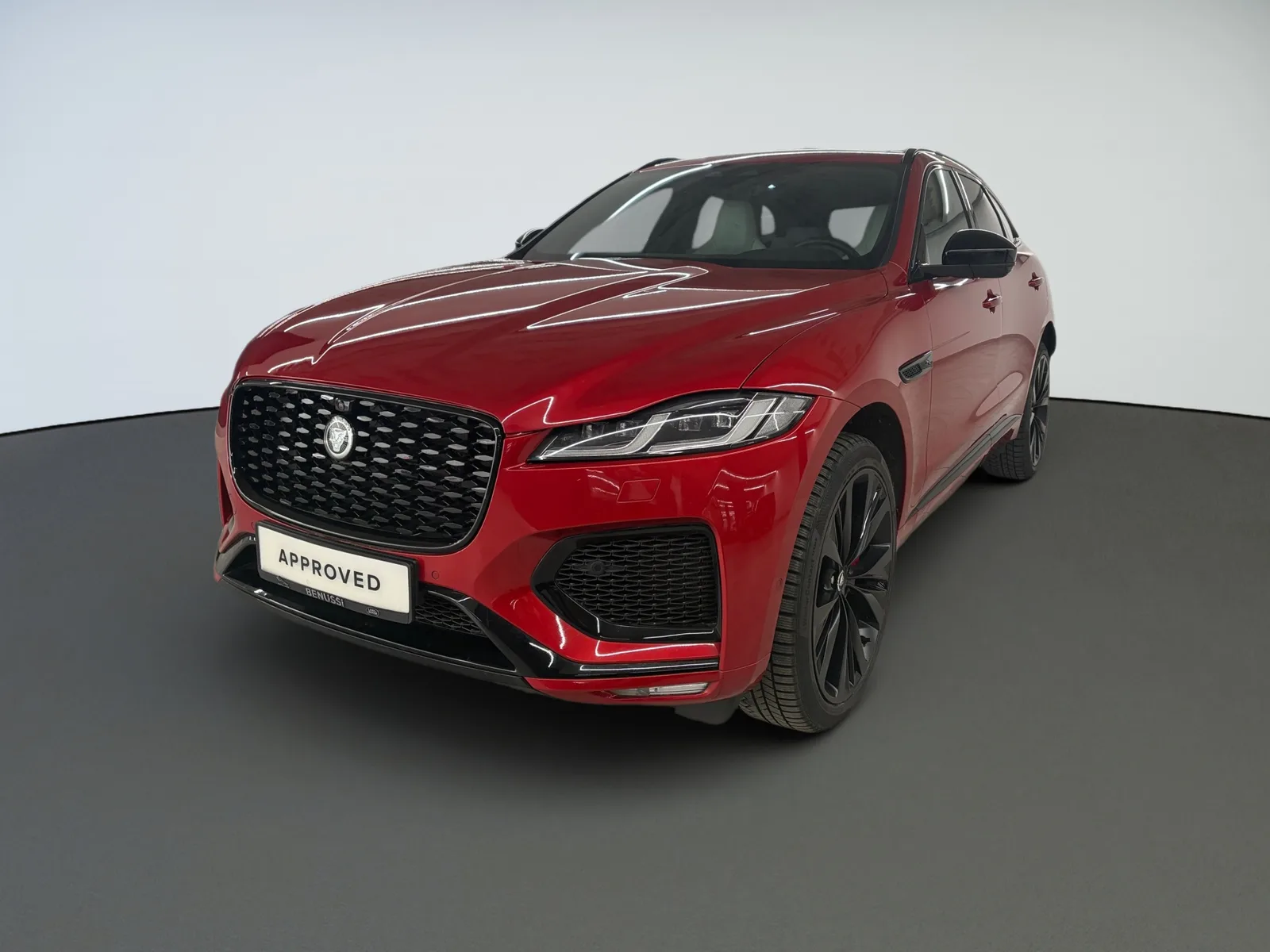 Jaguar F-pace