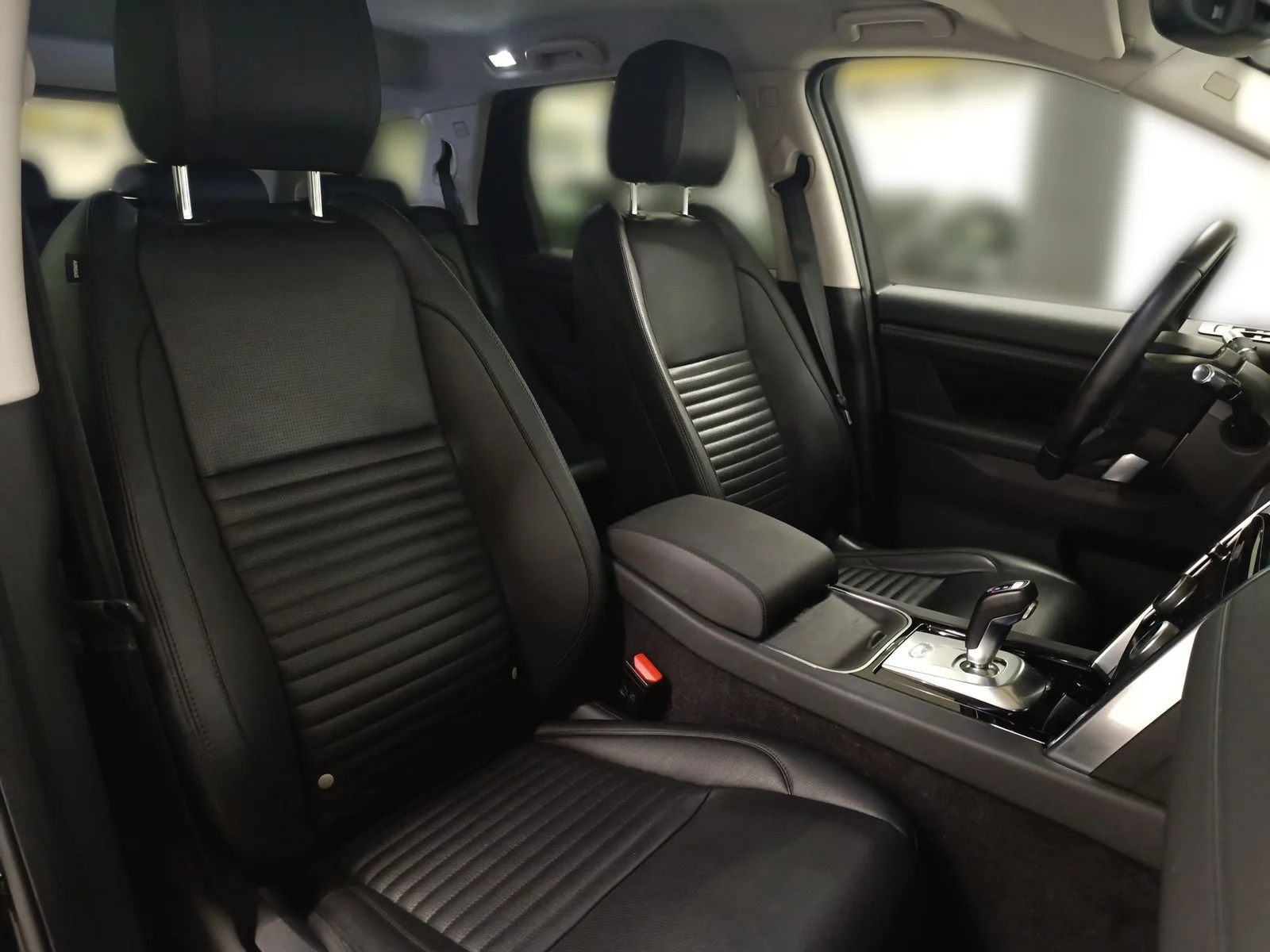 Land Rover Discovery Sport 2022 – fotografija 21