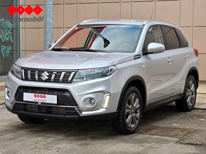Suzuki Vitara 2024 – fotografija 1