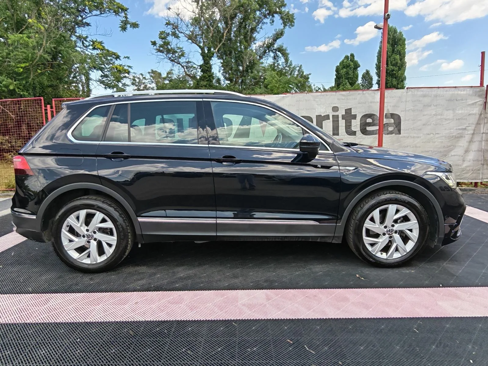 Volkswagen Tiguan 2022 – fotografija 18
