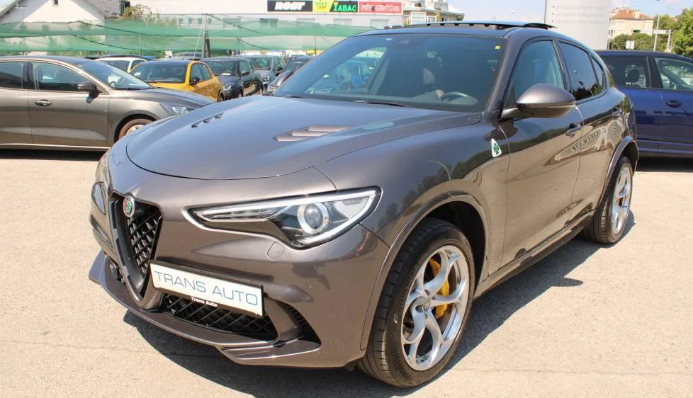 Alfa Romeo Stelvio 2021 – fotografija 1