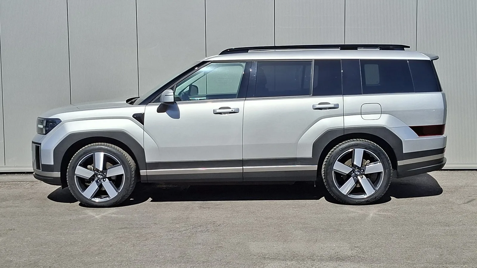 Hyundai Santa Fe 2024: fotografija 2
