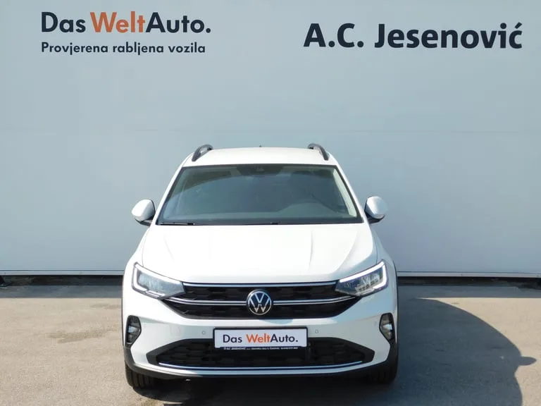 Volkswagen Taigo 2024: fotografija 2
