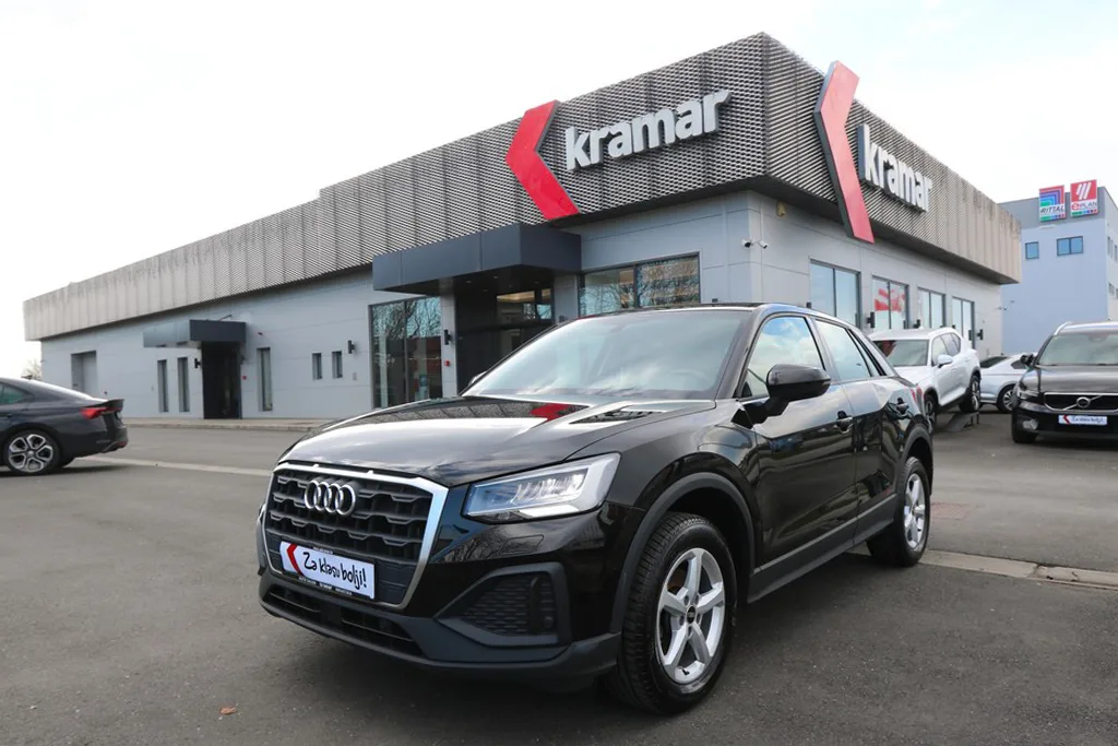 Audi Q2 2022 – fotografija 1