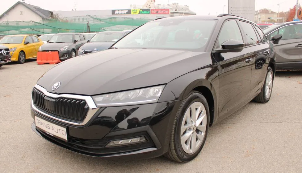 Škoda Octavia 2022 – fotografija 1