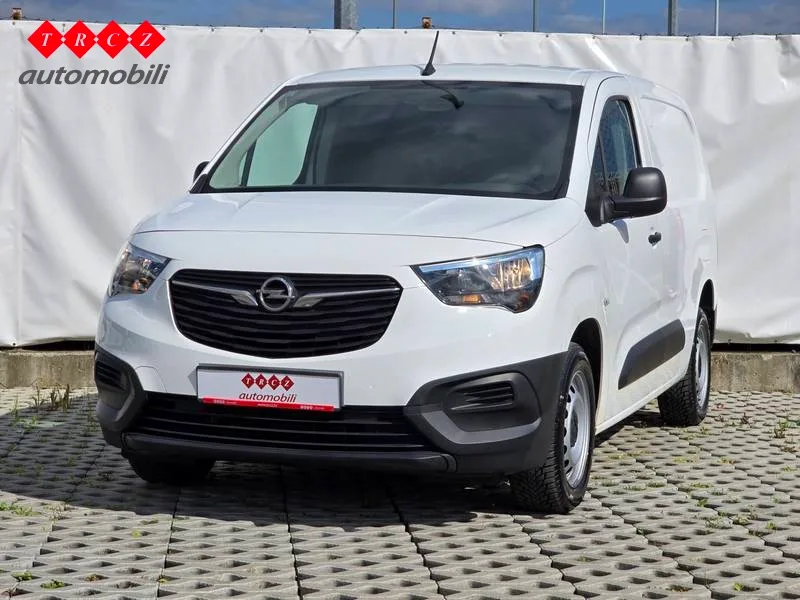 Opel Combo 2021: fotografija 2