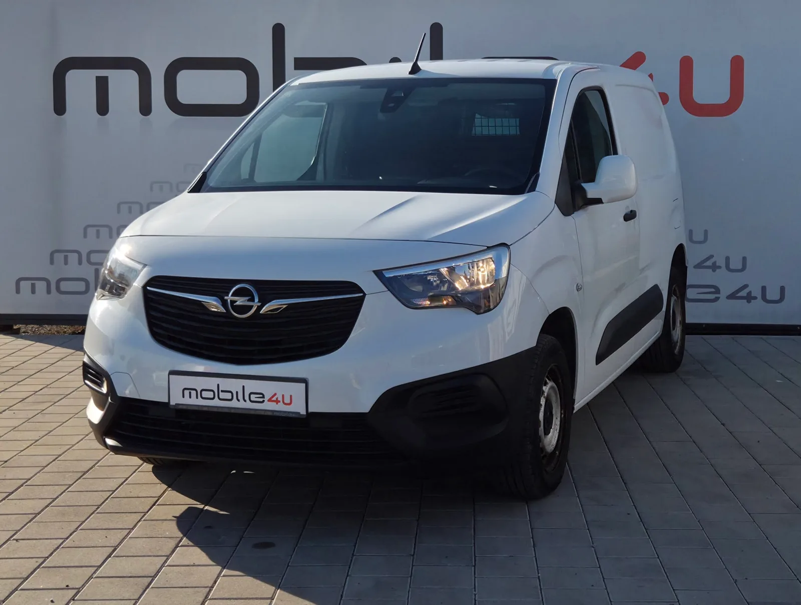 Opel Combo 2020 – fotografija 1