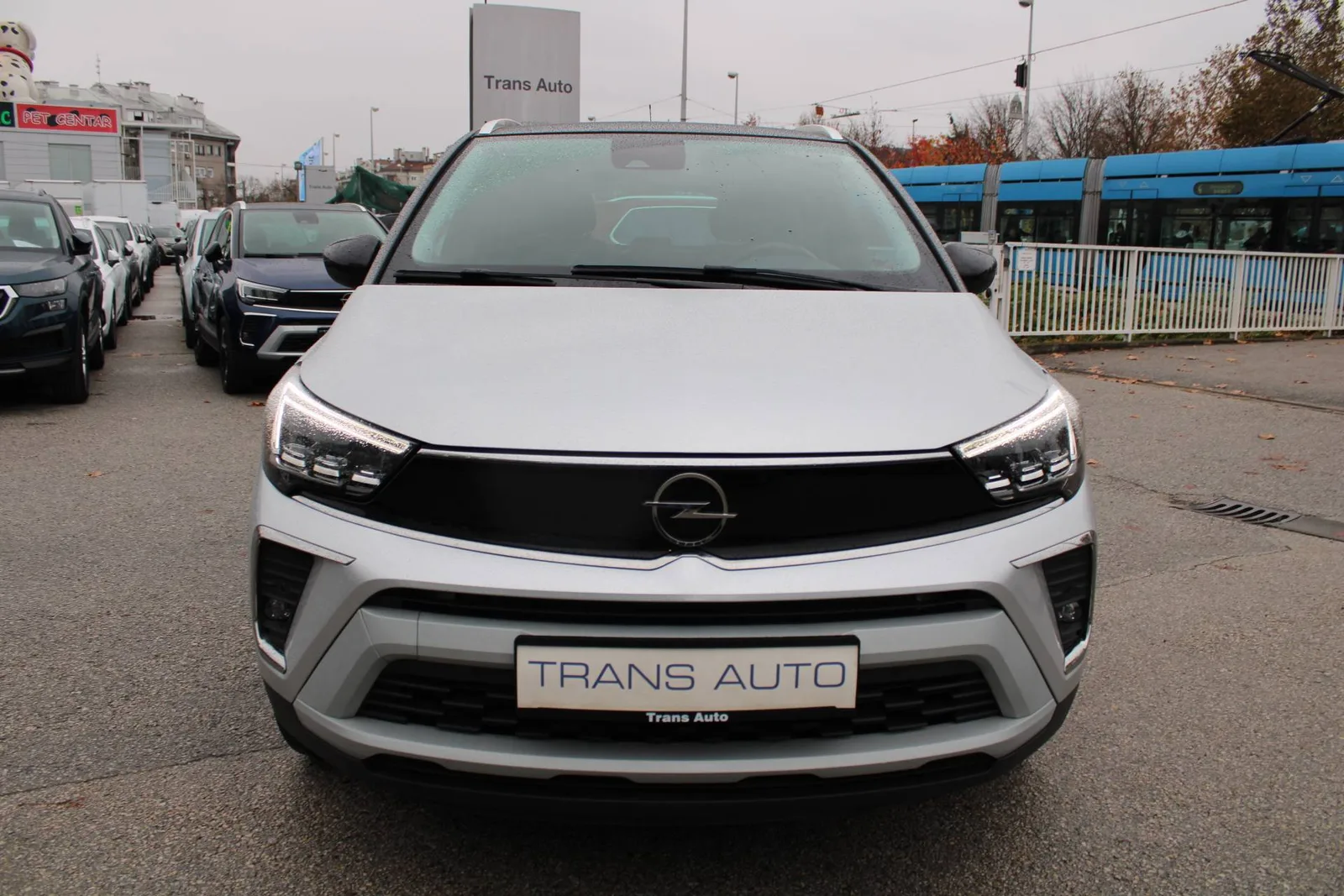 Opel Crossland 2023: fotografija 2