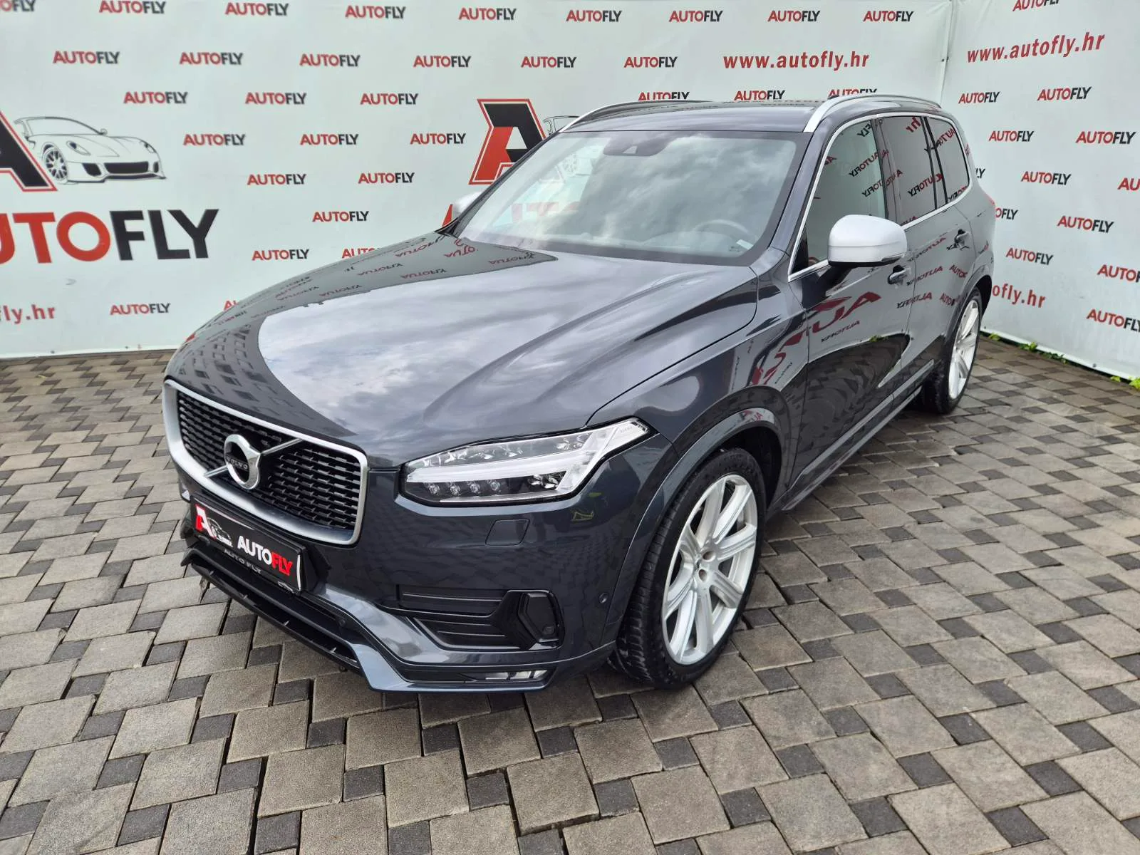 Volvo Xc90 2016 – fotografija 1