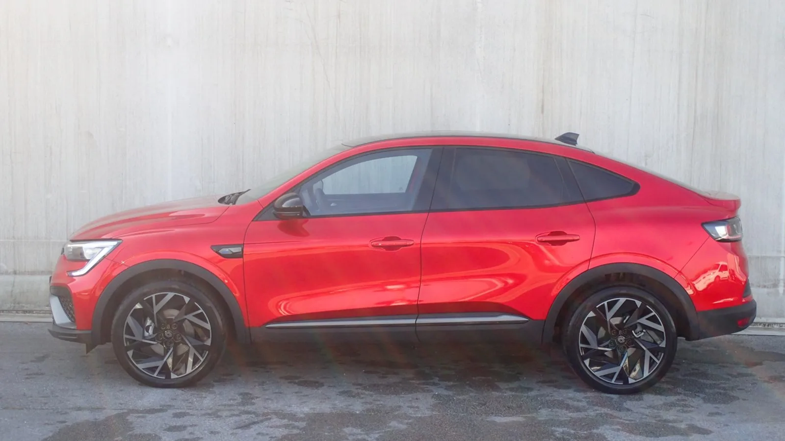 Renault Megane 2024: fotografija 2