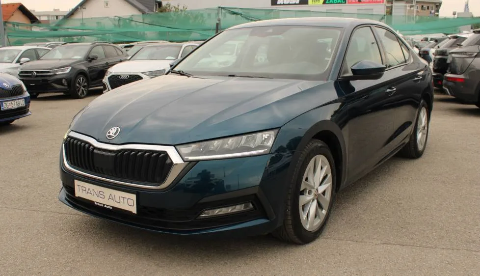Škoda Octavia 2022 – fotografija 1
