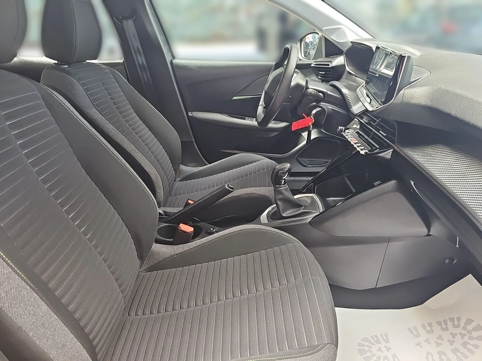 Peugeot 208 2024 – fotografija 21