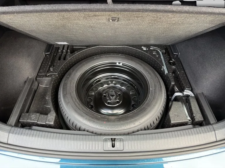 Volkswagen Tiguan II 2023: fotografija 19
