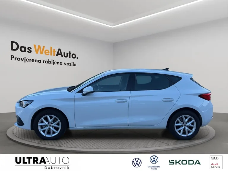 Seat Leon 2025: fotografija 2